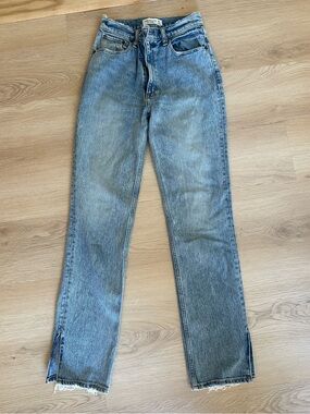 The 90s Straight Ultra High-Rise Women’s Ligjt Blue Jeans
